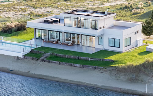 El Salvaje Area comercial